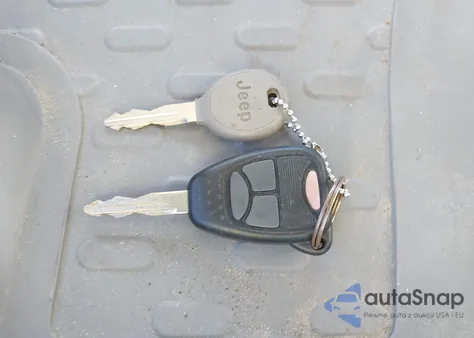 2005 Jeep Liberty Sport z USA, uszkodzony, nr VIN 1J4GL48K95W531232